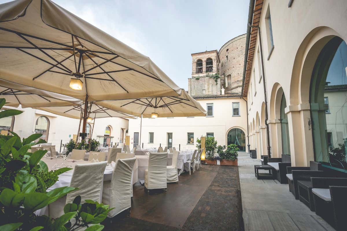 AAA cercasi ristoratore fedele alla tradizione per Casa Artusi AAA cercasi ristoratore fedele alla tradizione per Casa Artusi